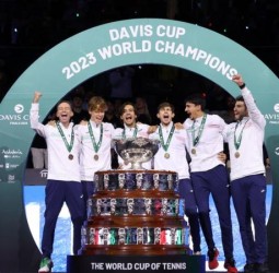 Davis Cup final 2023: Italy beat Australia to win first title for 47 years